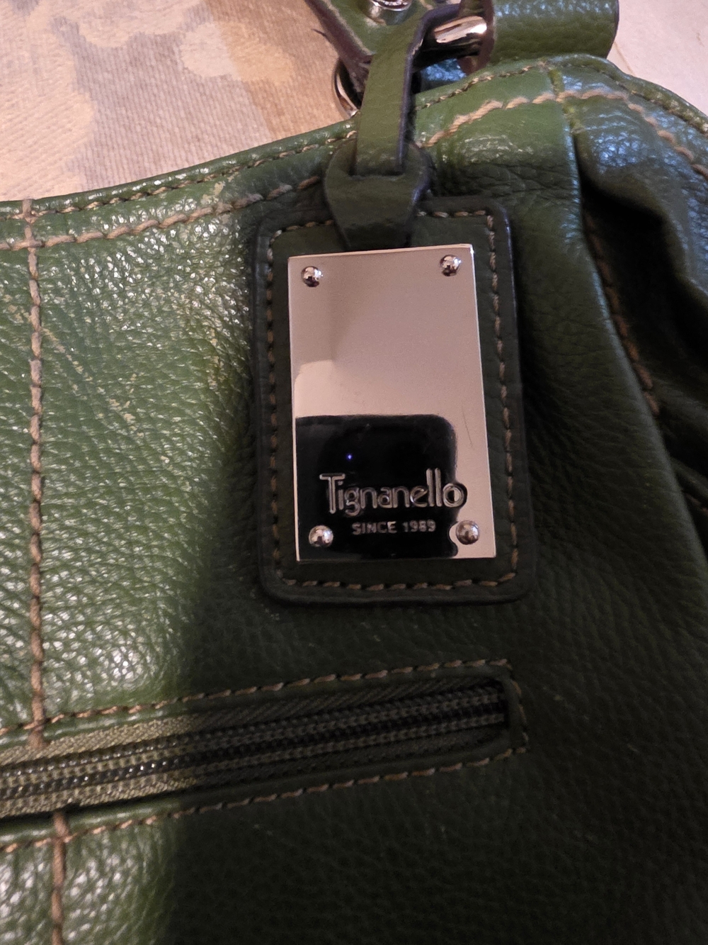 Tignanello Green Leather Shoulder Bag - Picture 3 of 7